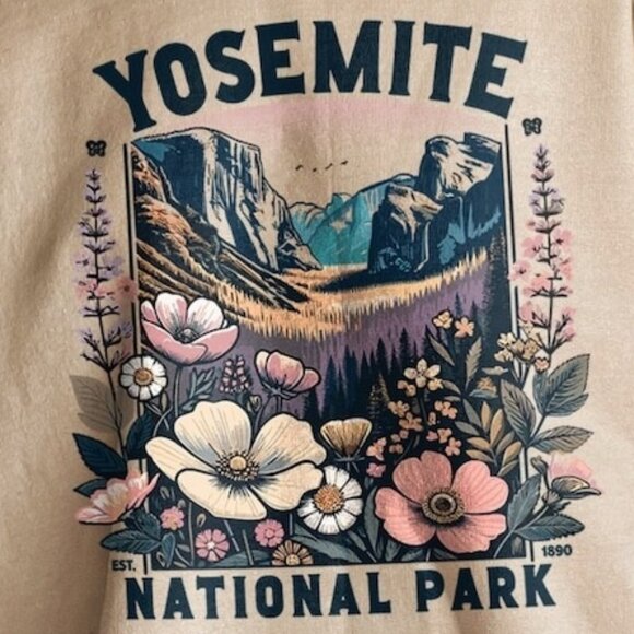 Yosemite National Park Sweatshirt Wildflower Hiking Nature Adventure Sweater 05 - Picture 2 of 5